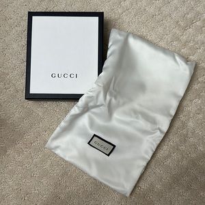 Gucci | Small Wallet Box & Satin Dust Cover